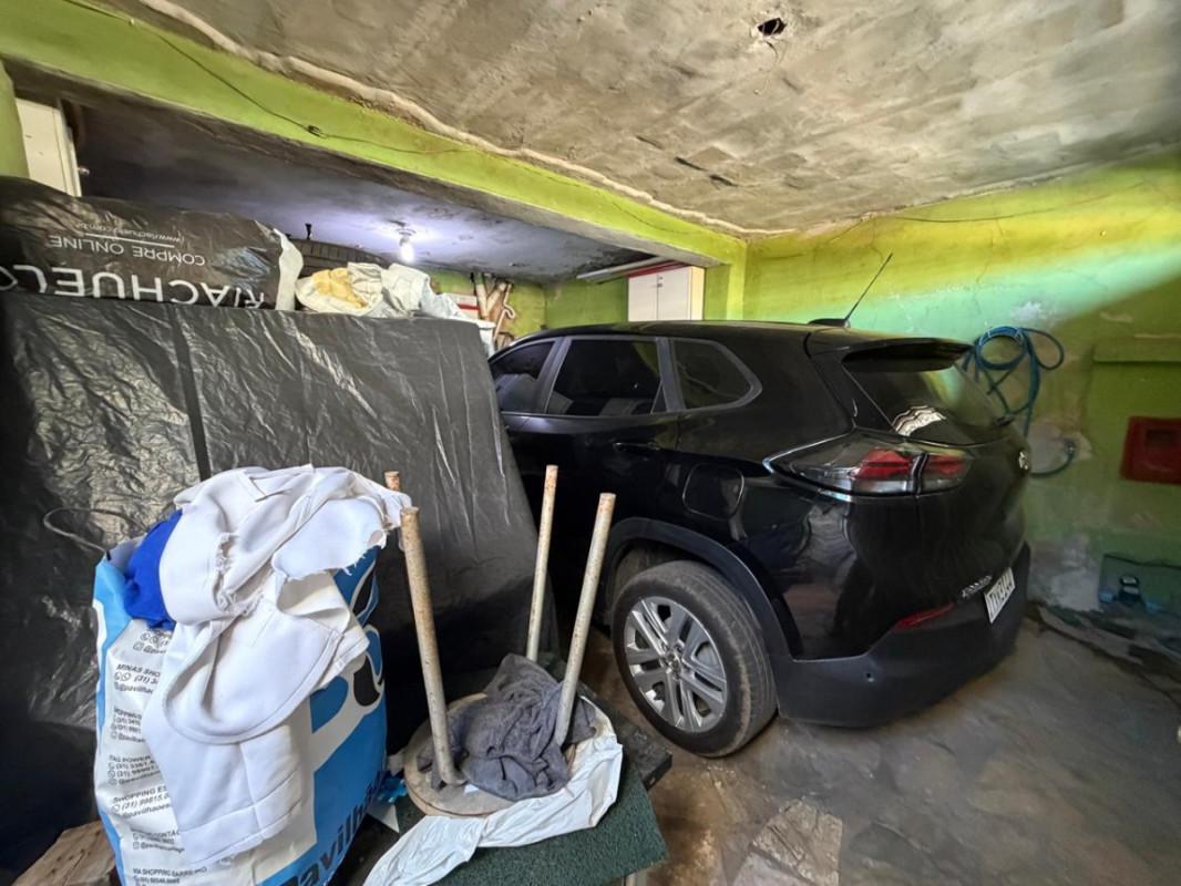 Casa, Teixeira Dias (barreiro), 3 Quartos, 2 Vagas, 1 Suíte