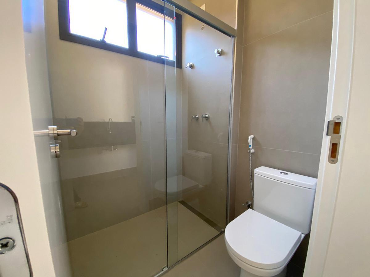 Casa, Garças, 3 Quartos, 2 Vagas, 1 Suíte