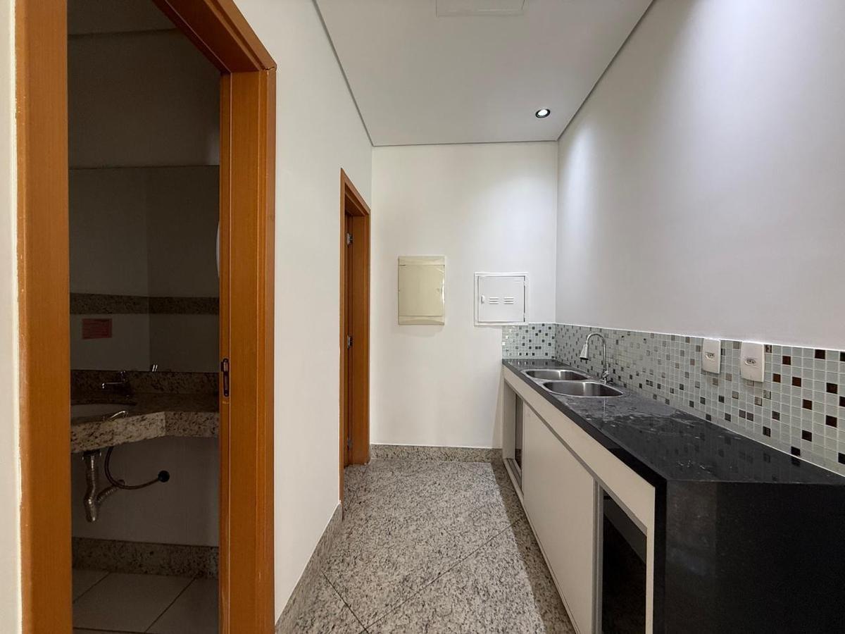 Sala, Lourdes, 0 Quarto, 3 Vagas