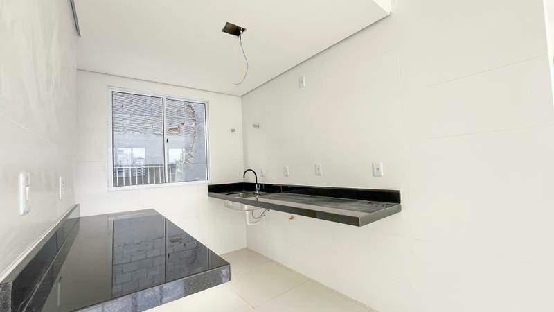 Apartamento, Vila Paris, 2 Quartos, 2 Vagas, 2 Suítes