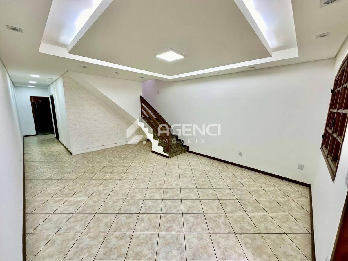 Casa, Parque Xangri-lá, 4 Quartos, 0 Vaga, 1 Suíte