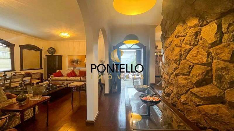 Casa, Comiteco, 5 Quartos, 6 Vagas, 2 Suítes