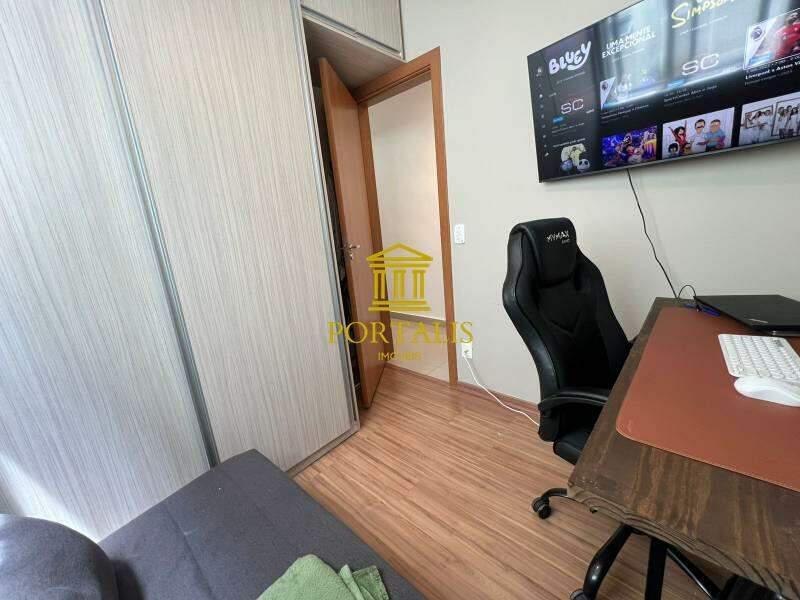 Apartamento, Sagrada Família, 2 Quartos, 1 Vaga