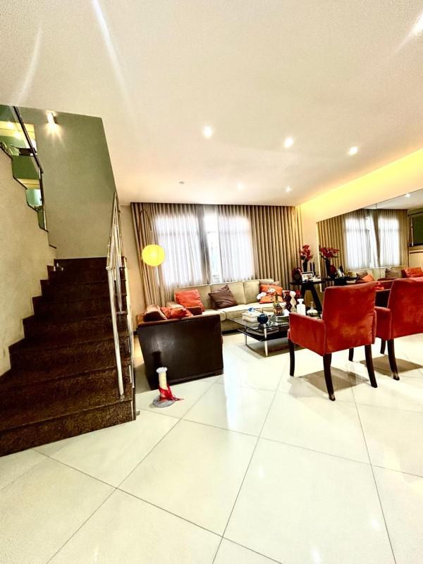 Cobertura, Castelo, 4 Quartos, 2 Vagas, 1 Suíte