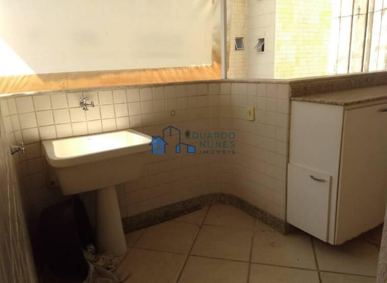 Apartamento, Funcionários, 4 Quartos, 1 Vaga, 1 Suíte