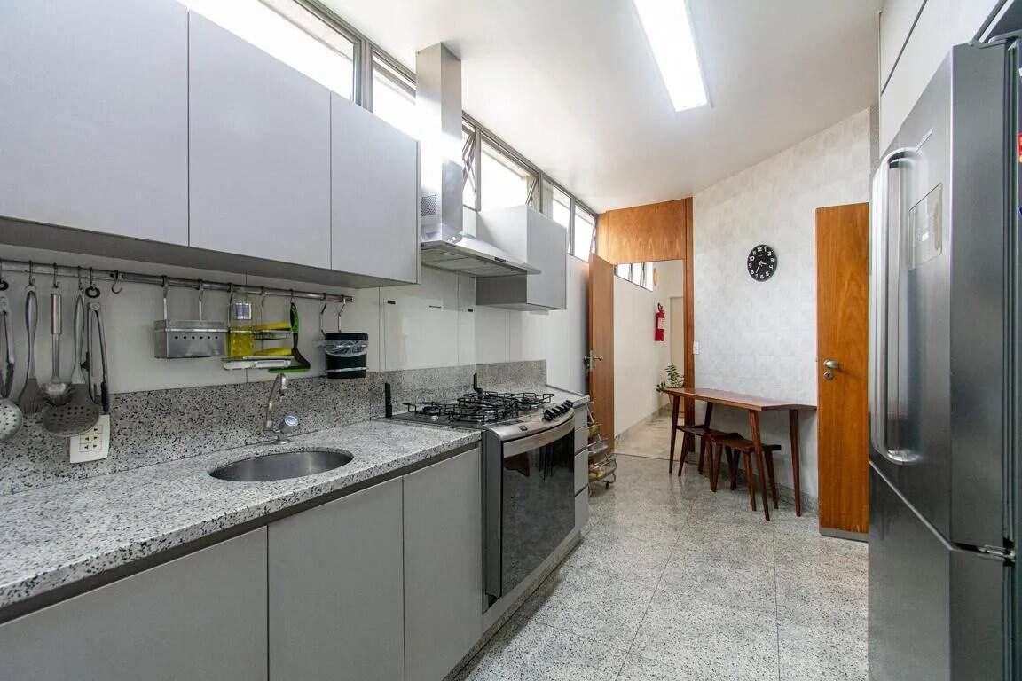 Apartamento, Serra, 4 Quartos, 3 Vagas, 2 Suítes