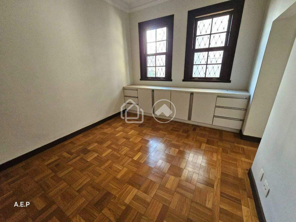 Casa, Santo Agostinho, 6 Quartos, 12 Vagas, 2 Suítes