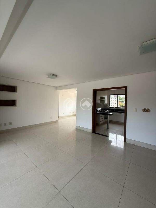 Apartamento, São José, 4 Quartos, 4 Vagas, 3 Suítes