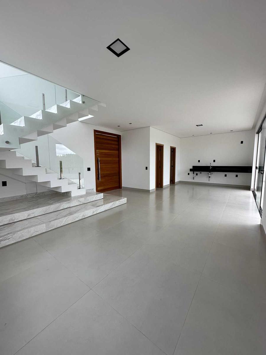 Casa, Condomínio Ville Des Lacs, 4 Quartos, 6 Vagas, 3 Suítes