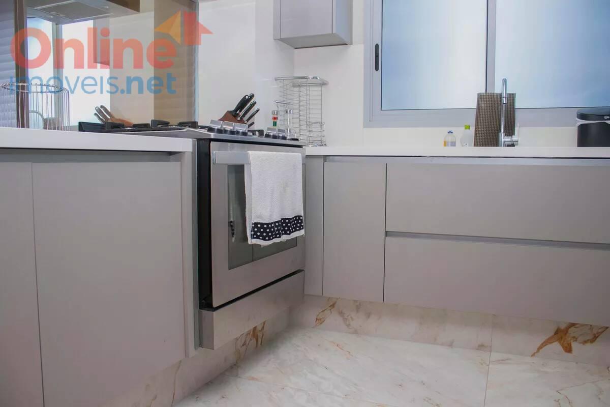 Cobertura, Savassi, 2 Quartos, 0 Vaga, 2 Suítes