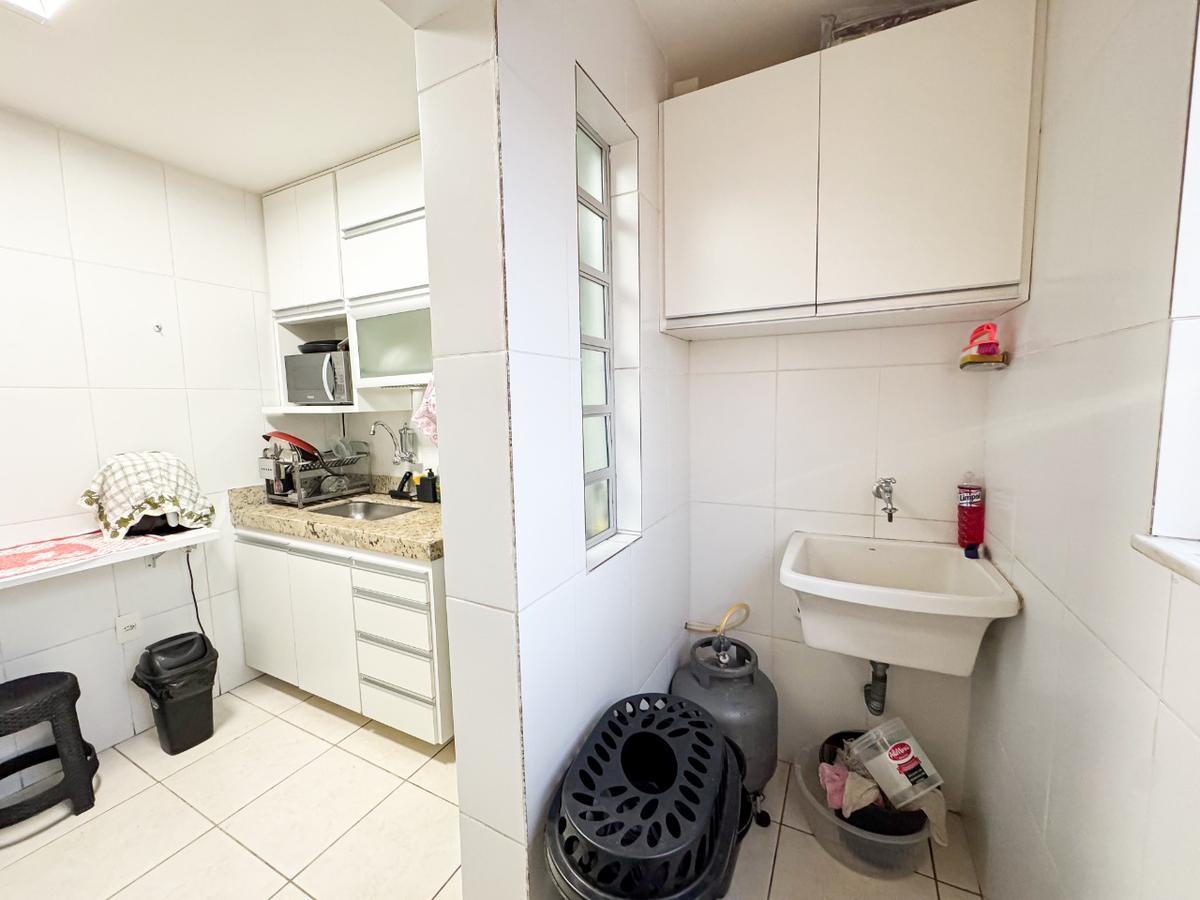 Apartamento, Parque Turistas, 2 Quartos, 1 Vaga