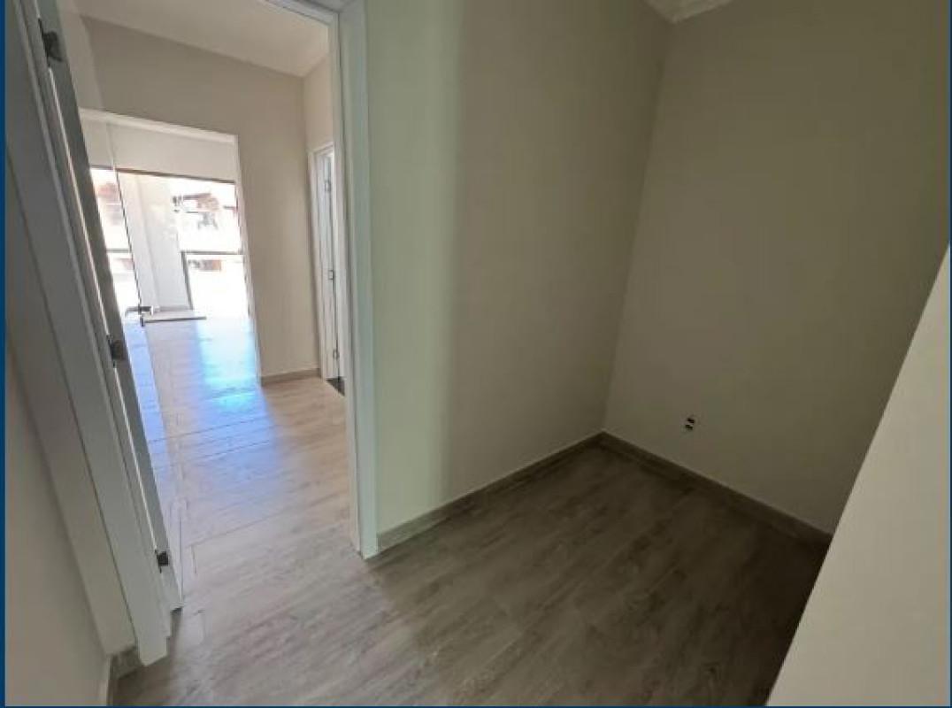 Casa, Candelária, 2 Quartos, 2 Vagas, 2 Suítes