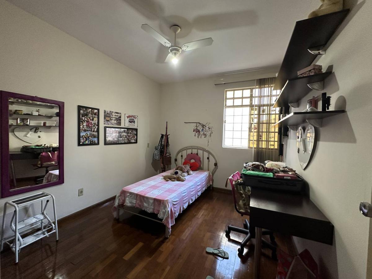 Casa, Giovanini, 3 Quartos, 4 Vagas, 2 Suítes