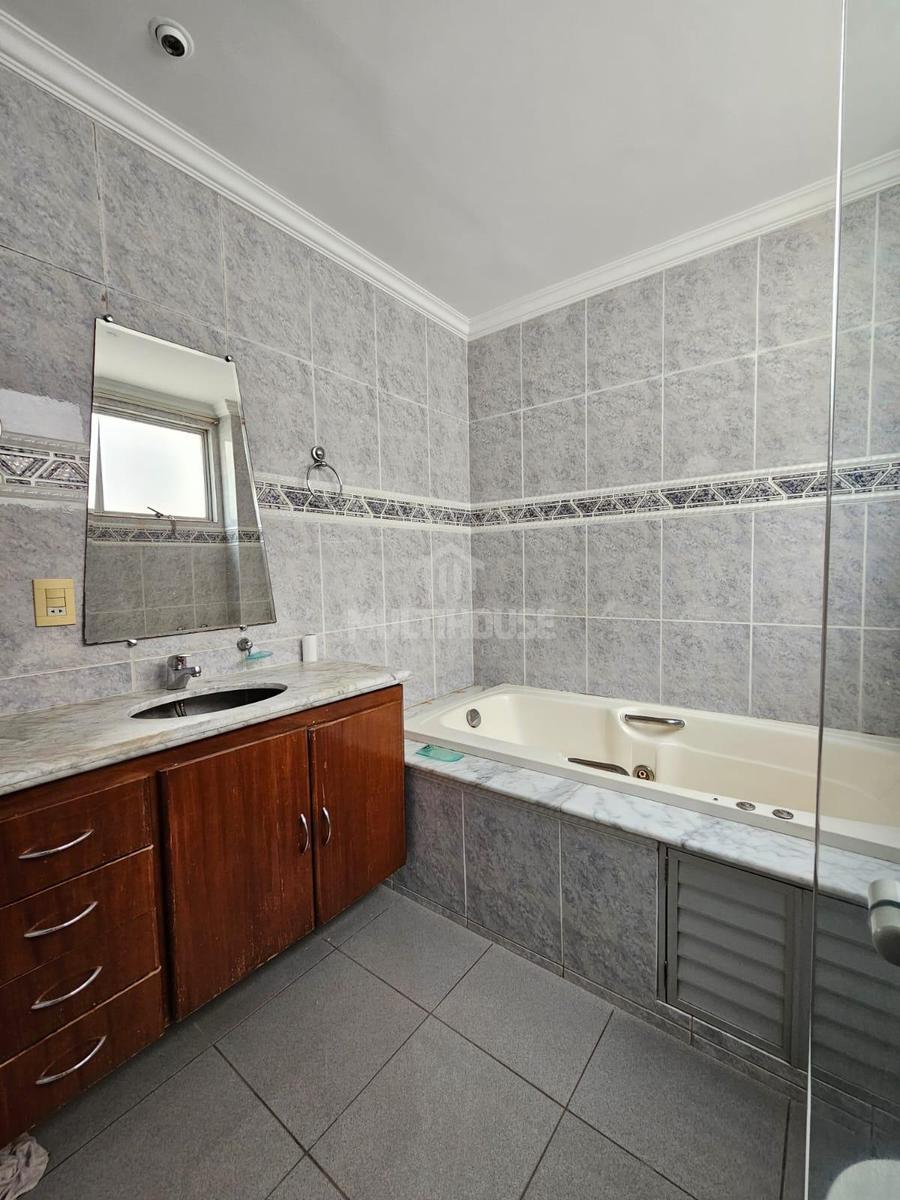 Apartamento, Jaraguá, 4 Quartos, 4 Vagas, 1 Suíte