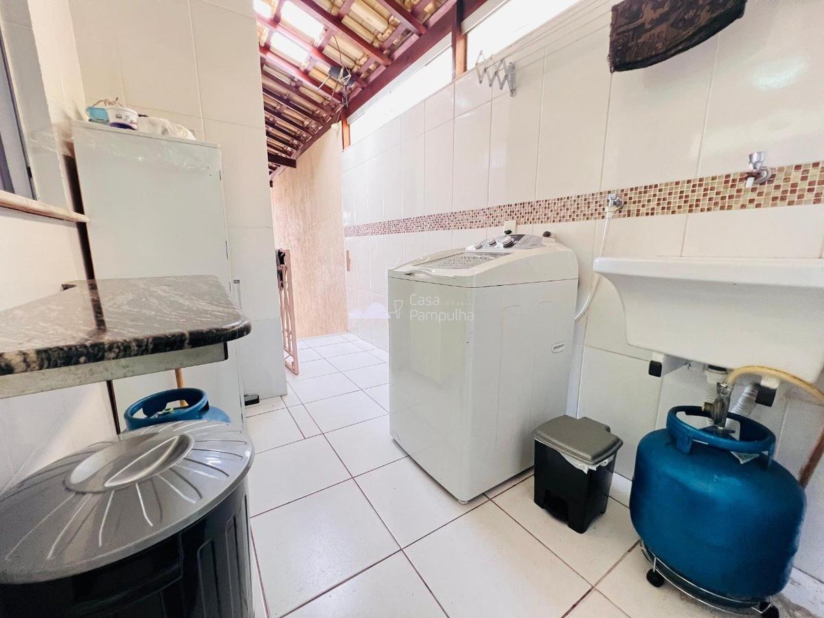 Casa, Planalto, 3 Quartos, 2 Vagas, 1 Suíte