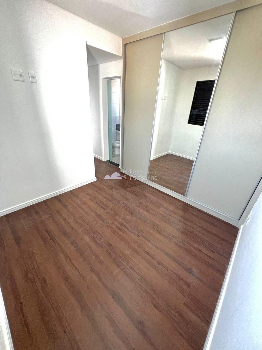 Apartamento, Itapoã, 4 Quartos, 3 Vagas, 1 Suíte