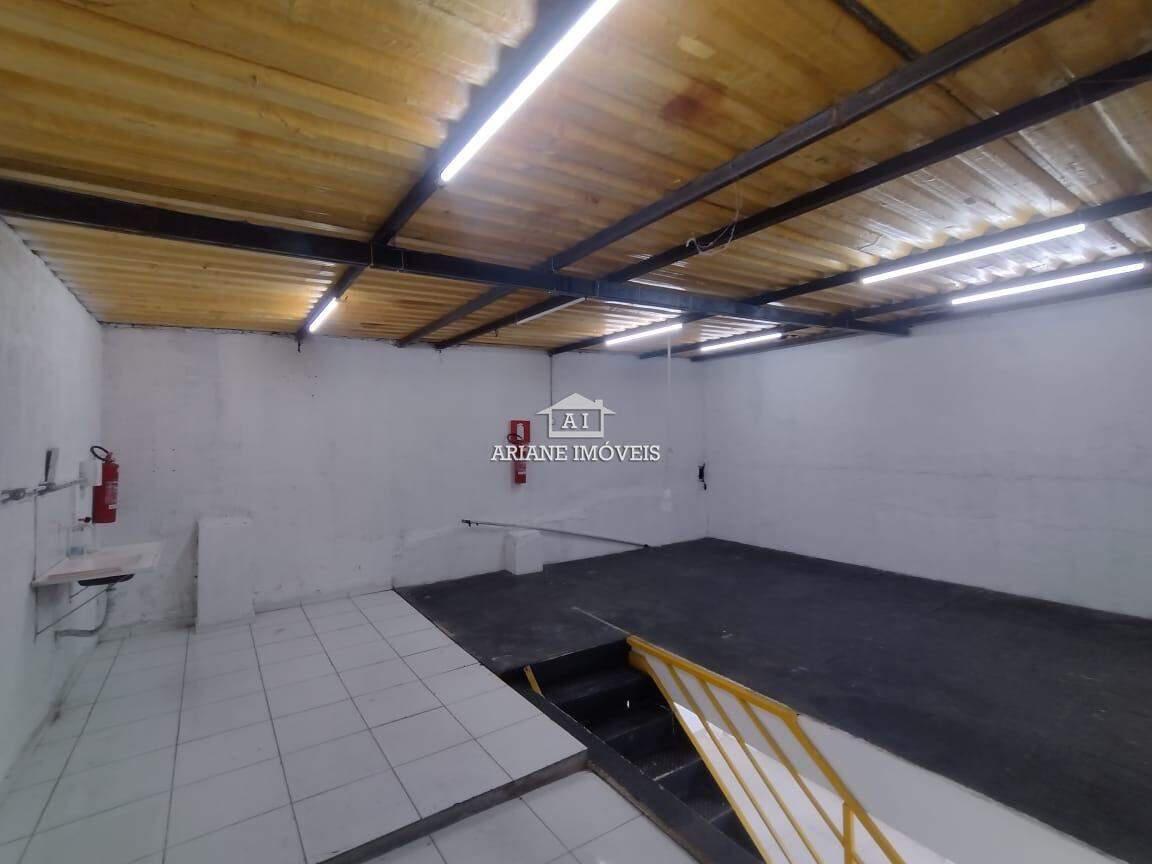 Prédio, Centro, 0 Quarto, 0 Vaga
