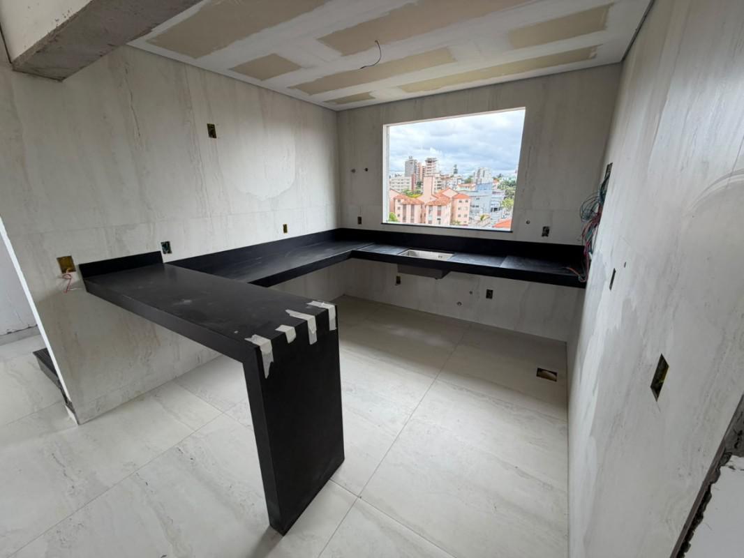 Cobertura, Cidade Jardim Eldorado, 4 Quartos, 5 Vagas, 3 Suítes