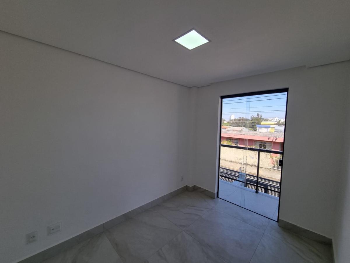 Casa, Planalto, 3 Quartos, 2 Vagas, 1 Suíte