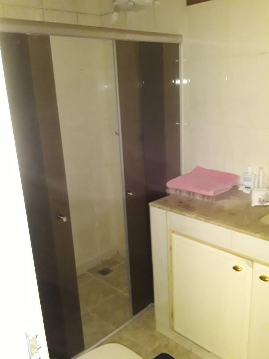 Casa, Sagrada Família, 3 Quartos, 2 Vagas, 1 Suíte