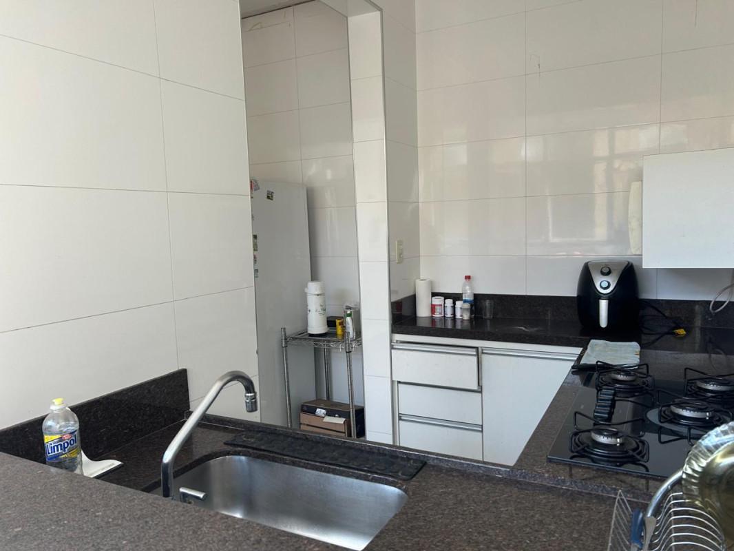 Apartamento, Barreiro, 3 Quartos, 2 Vagas, 1 Suíte