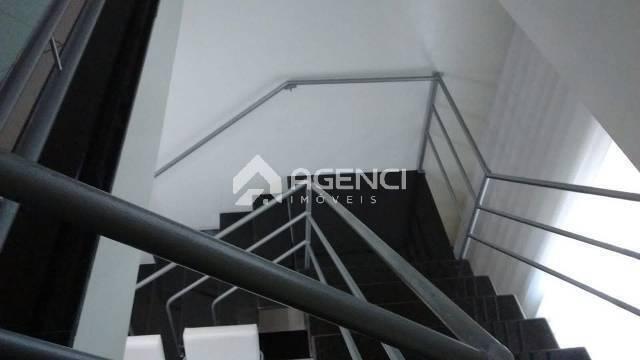 Casa, Camargos, 5 Quartos, 0 Vaga, 3 Suítes