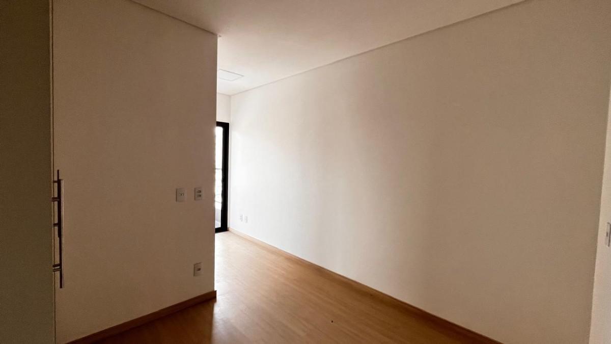 Apartamento, Centro, 3 Quartos, 2 Vagas, 1 Suíte