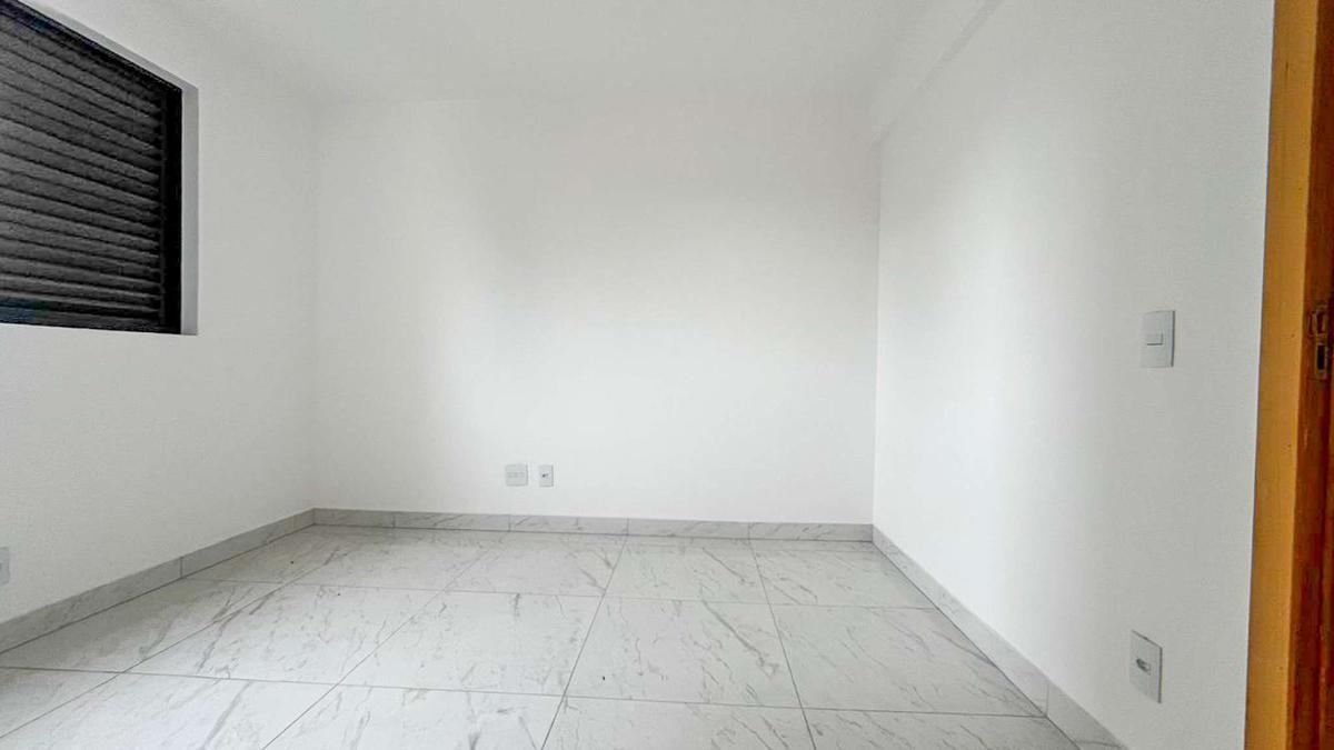 Apartamento, Indaiá, 4 Quartos, 3 Vagas, 3 Suítes