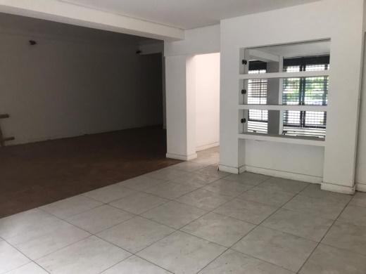 Casa Comercial, Lourdes, 3 Quartos