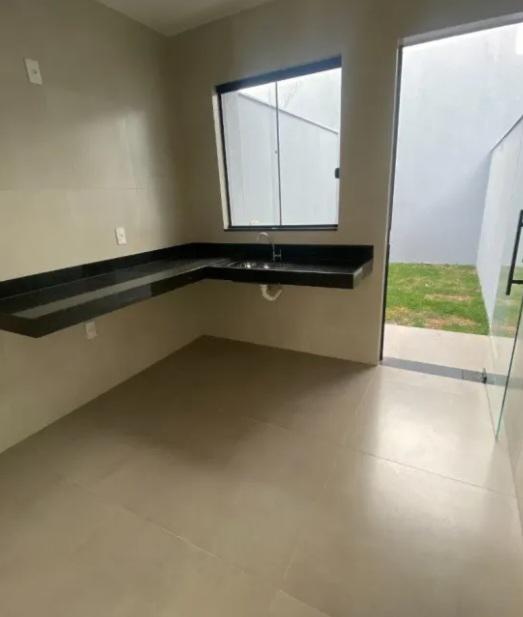 Casa, Rio Branco, 2 Quartos, 1 Vaga, 2 Suítes