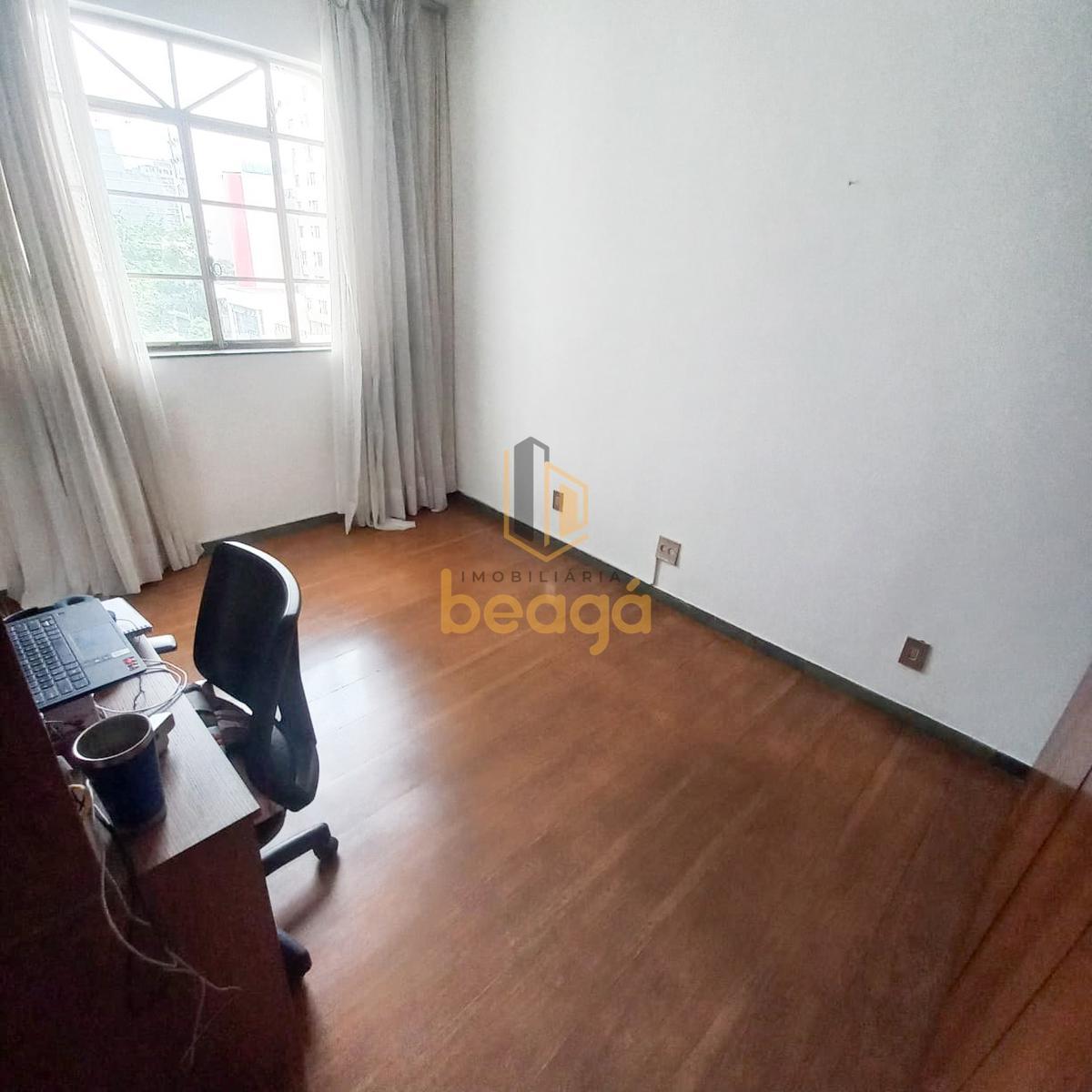 Apartamento, Centro, 2 Quartos, 0 Vaga