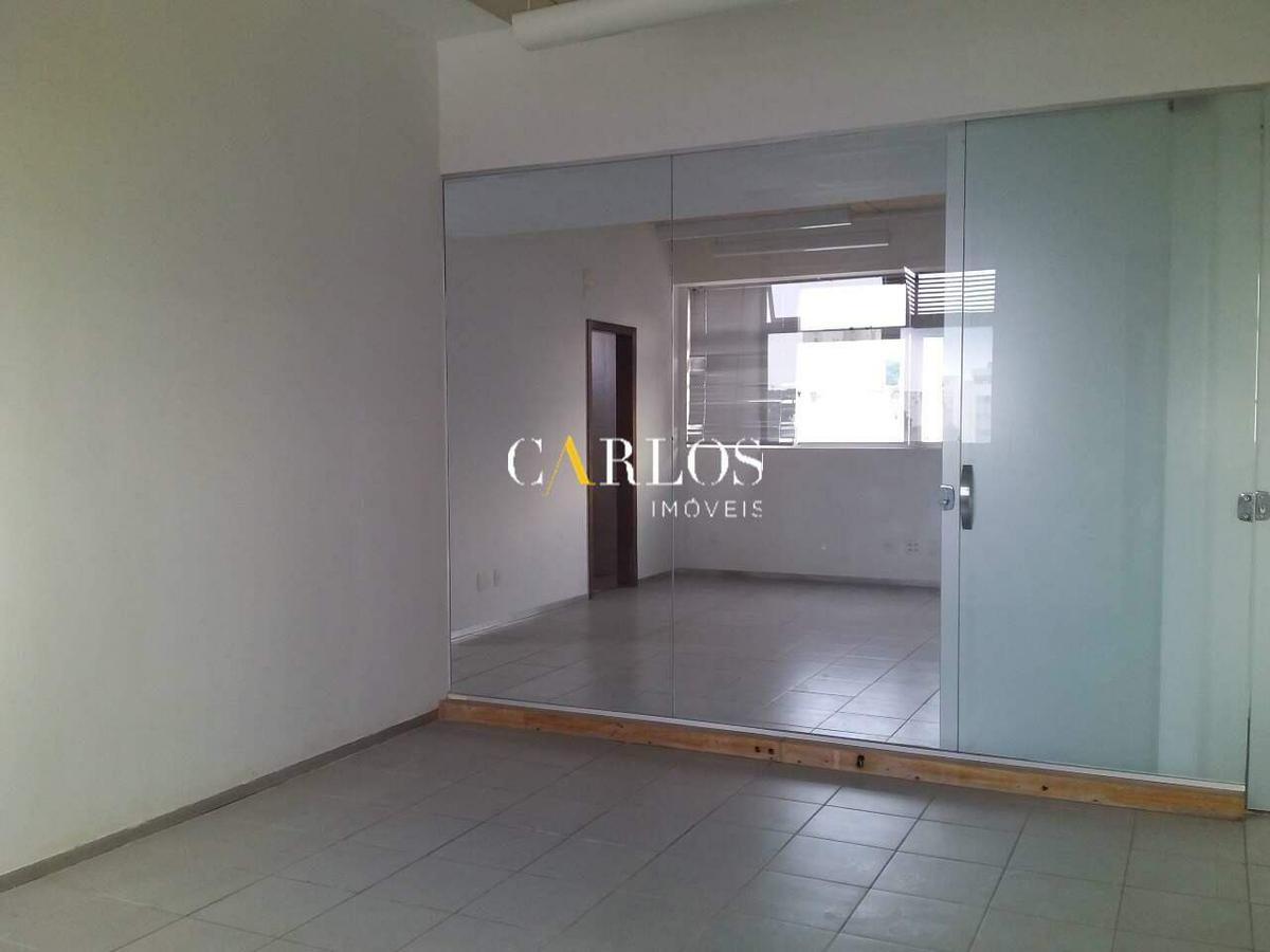 Andar, Funcionários, 12 Vagas