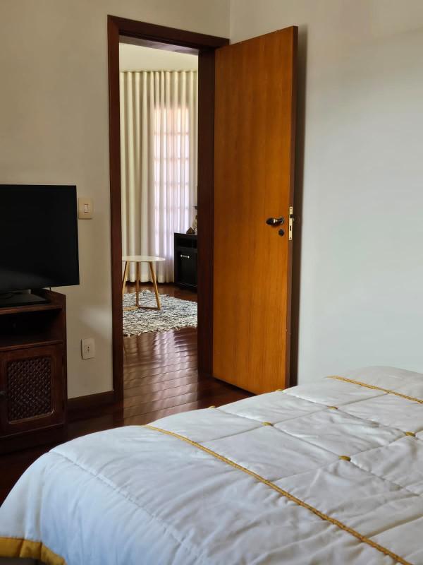 Casa, Fernão Dias, 4 Quartos, 4 Vagas, 1 Suíte