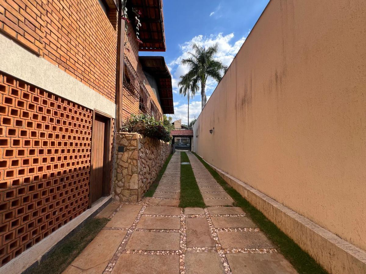Casa, São Luiz (pampulha), 4 Quartos, 10 Vagas, 2 Suítes