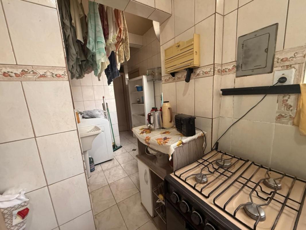 Apartamento, Centro, 2 Quartos, 0 Vaga