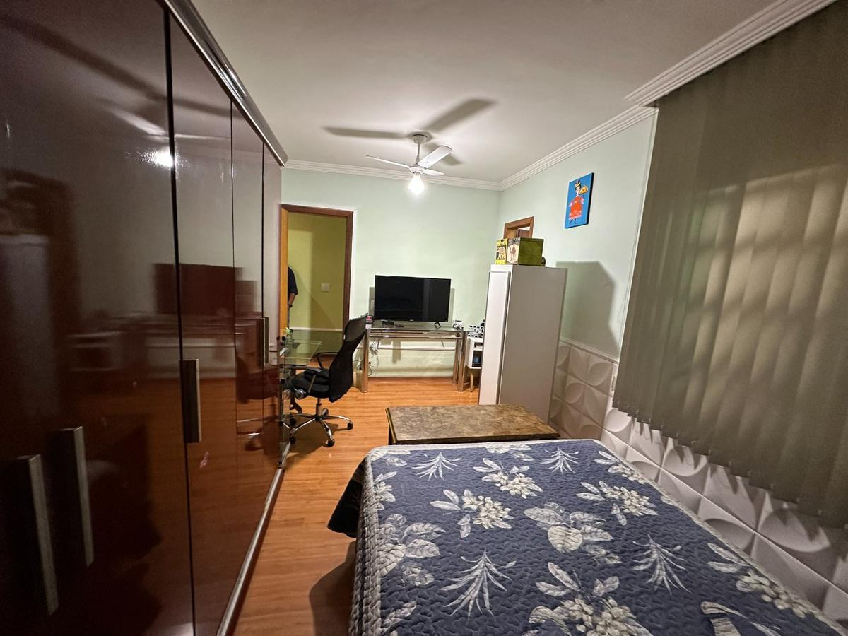 Casa, Heliópolis, 5 Quartos, 1 Vaga, 1 Suíte