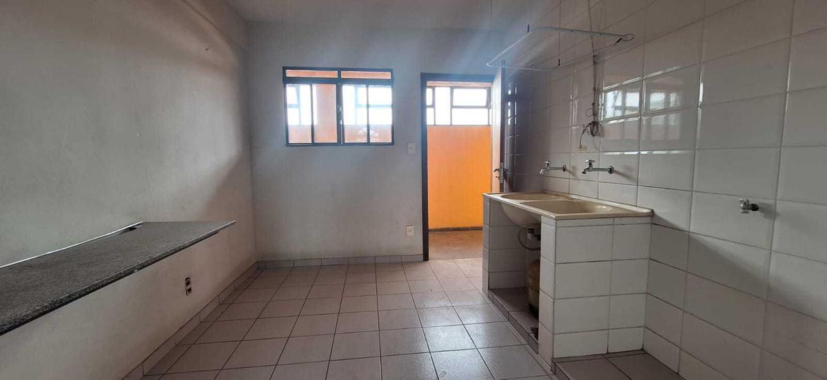 Prédio, Riacho das Pedras, 3 Quartos, 10 Vagas, 1 Suíte