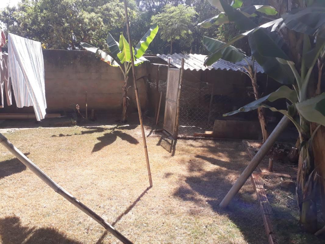 Casa, Casa Branca, 2 Quartos, 4 Vagas, 1 Suíte