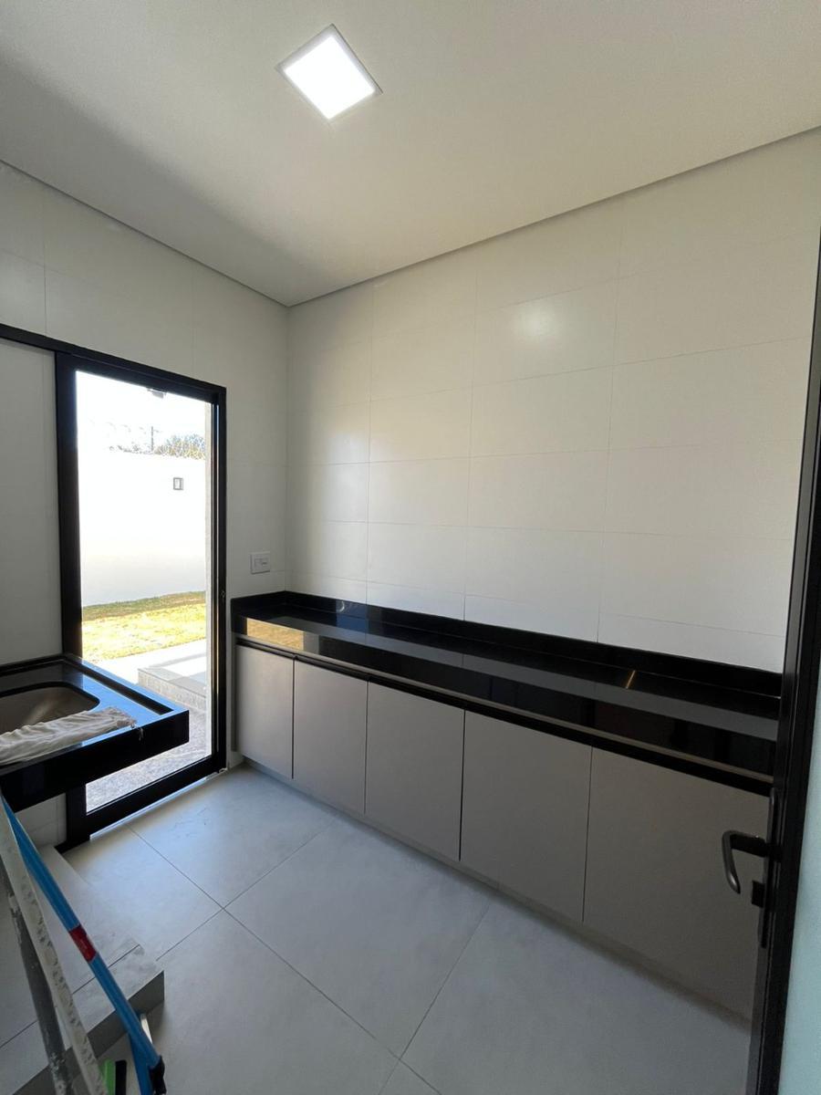 Casa, Joá, 3 Quartos, 4 Vagas, 3 Suítes