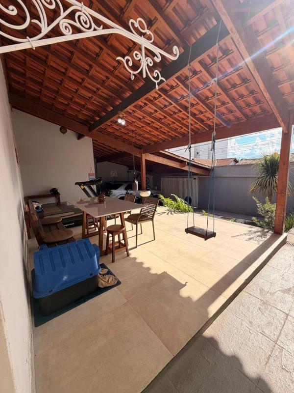 Casa, Santa Luiza, 3 Quartos, 2 Vagas, 1 Suíte