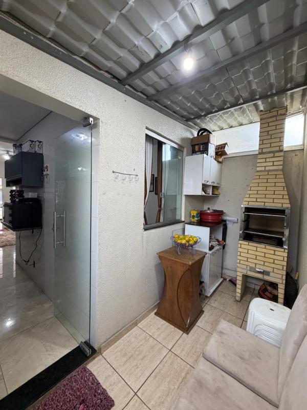 Casa, Novo Barreirinho, 3 Quartos, 1 Vaga, 1 Suíte