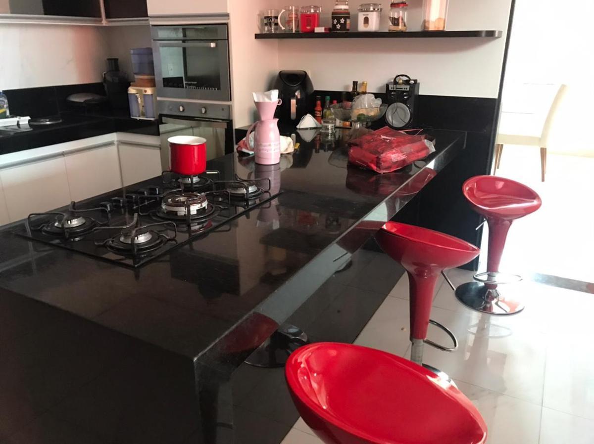 Casa, Jequitibá, 3 Quartos, 4 Vagas, 1 Suíte