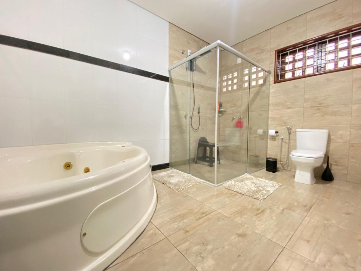 Casa, Castelo, 4 Quartos, 3 Vagas, 3 Suítes