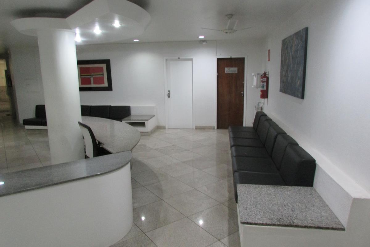 Sala, Santa Efigênia