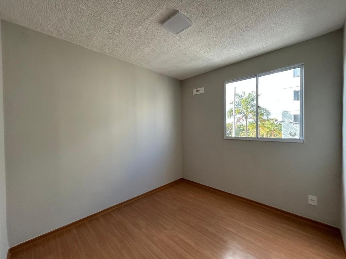 Apartamento, Três Barras, 2 Quartos, 1 Vaga