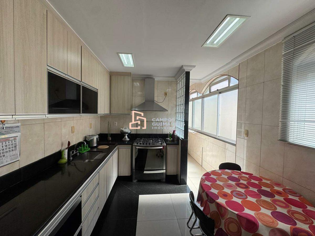 Apartamento, Barreiro, 3 Quartos, 2 Vagas, 1 Suíte