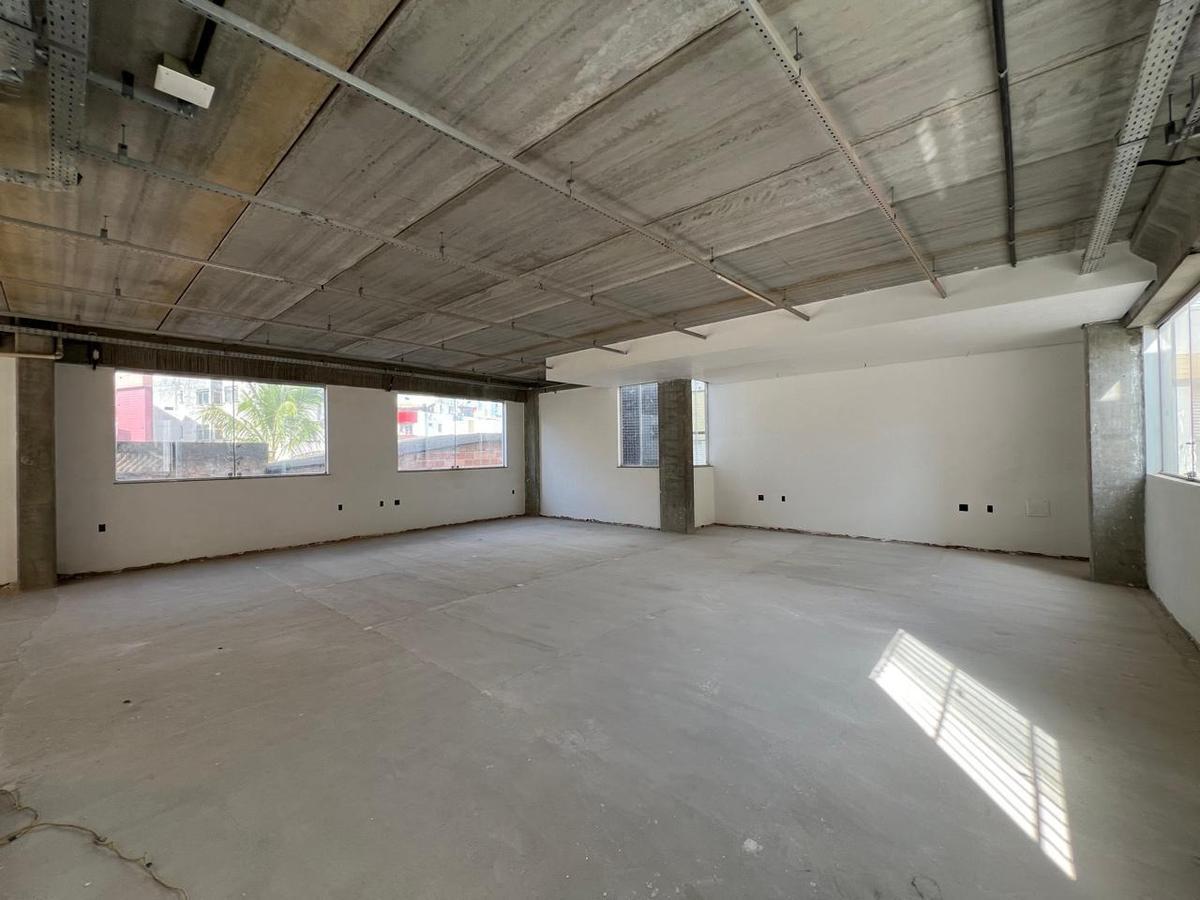 Andar, Castelo, 0 Quarto, 0 Vaga