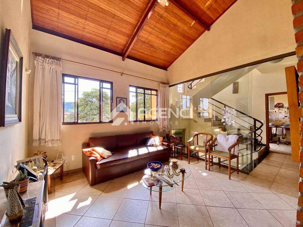 Casa, Vale do Sol, 4 Quartos, 0 Vaga, 2 Suítes