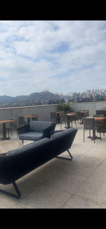 Apartamento, Estoril, 2 Quartos, 0 Vaga, 2 Suítes