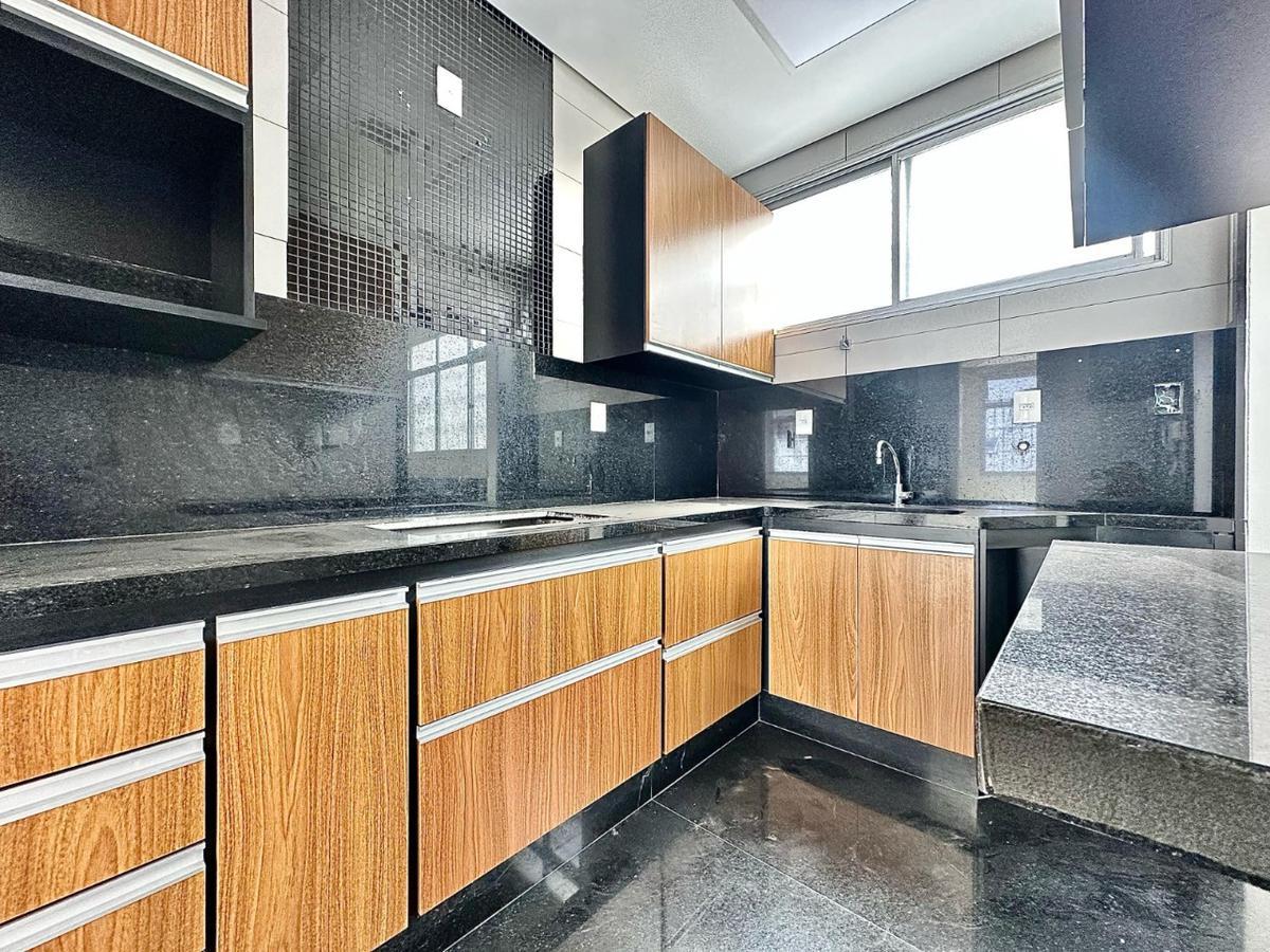Apartamento, Ouro Preto, 3 Quartos, 2 Vagas, 1 Suíte